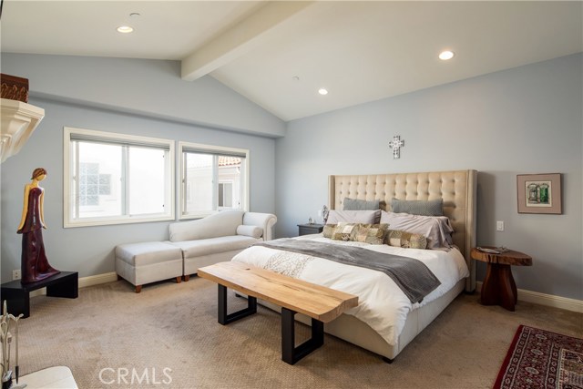 233 Helberta Avenue, Redondo Beach, California 90277, 4 Bedrooms Bedrooms, ,2 BathroomsBathrooms,Residential,Sold,Helberta,SB19225770