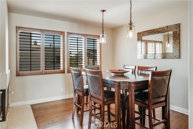 527 Avenue C, Redondo Beach, California 90277, 3 Bedrooms Bedrooms, ,3 BathroomsBathrooms,Residential,Sold,Avenue C,PV20164696