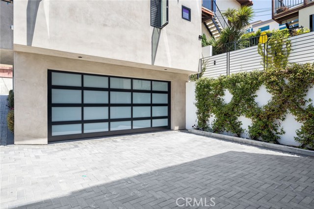 535 Avenue B, Redondo Beach, California 90277, 4 Bedrooms Bedrooms, ,3 BathroomsBathrooms,Residential,Sold,Avenue B,SB20169921