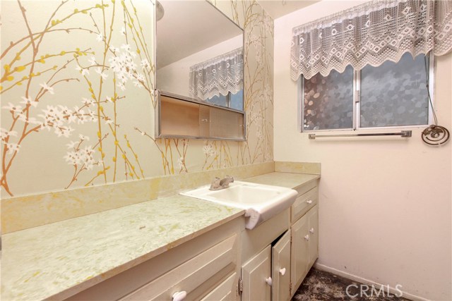 821 Anita Street, Redondo Beach, California 90278, 3 Bedrooms Bedrooms, ,2 BathroomsBathrooms,Residential,Sold,Anita,PW19124278