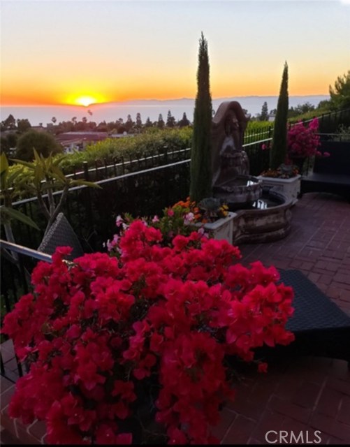 28107 Ridgepoint Court, Rancho Palos Verdes, California 90275, 3 Bedrooms Bedrooms, ,3 BathroomsBathrooms,Residential,Sold,Ridgepoint,PV20189407