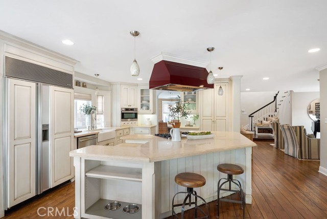 1724 Walnut Avenue, Manhattan Beach, California 90266, 4 Bedrooms Bedrooms, ,3 BathroomsBathrooms,Residential,Sold,Walnut,SB21065266