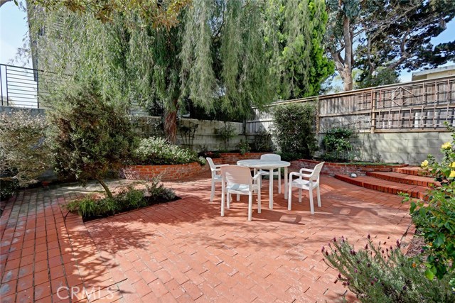 732 13th Street, Manhattan Beach, California 90266, 3 Bedrooms Bedrooms, ,2 BathroomsBathrooms,Residential,Sold,13th,SB18083890
