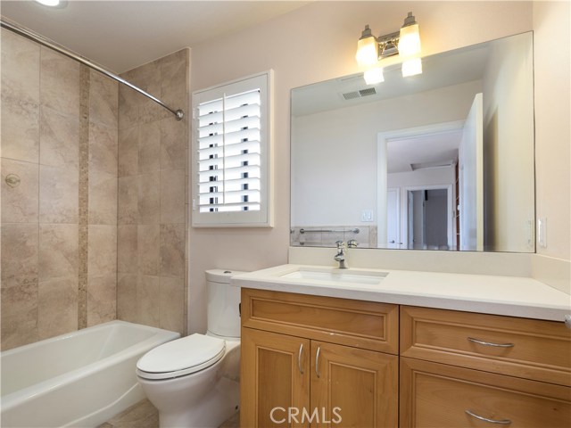 2nd bathroom