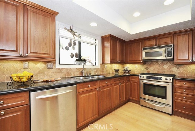 1301 Catalina Avenue, Redondo Beach, California 90277, 3 Bedrooms Bedrooms, ,2 BathroomsBathrooms,Residential,Sold,Catalina,SB17160272