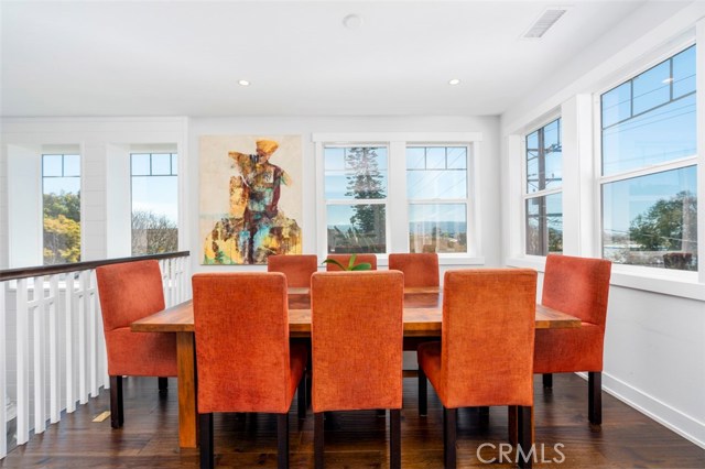 216 Prospect Avenue, Redondo Beach, California 90277, 4 Bedrooms Bedrooms, ,4 BathroomsBathrooms,Residential,Sold,Prospect,SB20103008