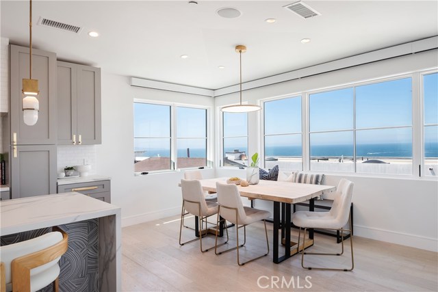 232 17th Street, Manhattan Beach, California 90266, 4 Bedrooms Bedrooms, ,1 BathroomBathrooms,Residential,Sold,17th,SB20151551