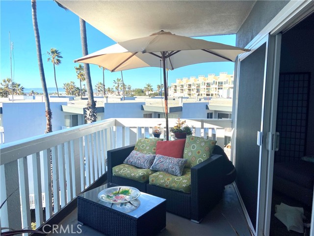 630 The Village, Redondo Beach, California 90277, 1 Bedroom Bedrooms, ,1 BathroomBathrooms,Residential,Sold,The Village,SB21023083