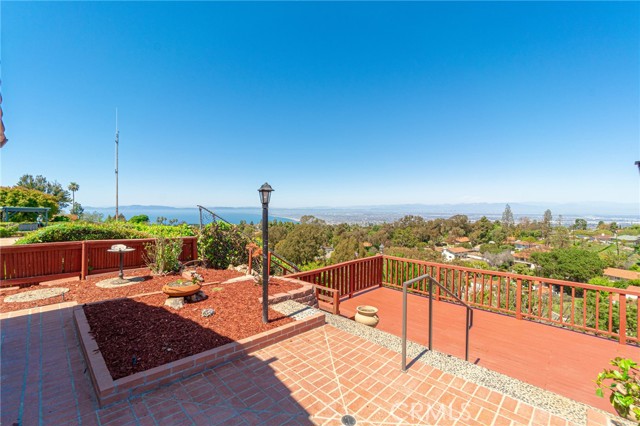 6215 Monero Drive, Rancho Palos Verdes, California 90275, 3 Bedrooms Bedrooms, ,3 BathroomsBathrooms,Residential,Sold,Monero,SB21080859