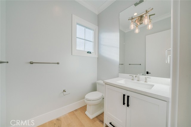 1920 Gates Ave, Redondo Beach, California 90278, 4 Bedrooms Bedrooms, ,4 BathroomsBathrooms,Residential,Sold,Gates Ave,SB21054568