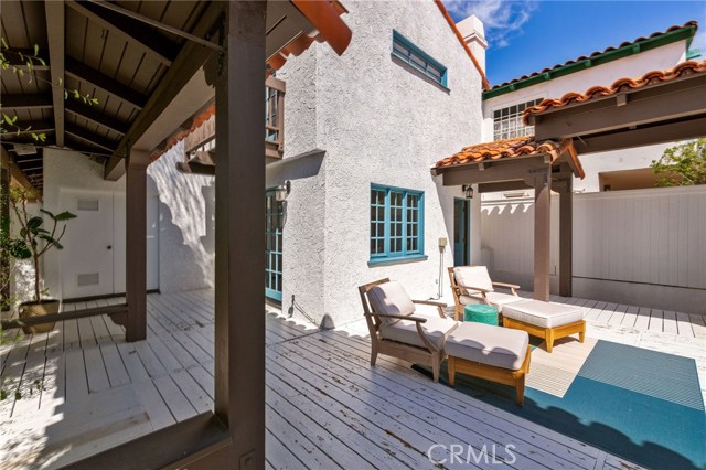 600 35th Street, Manhattan Beach, California 90266, 3 Bedrooms Bedrooms, ,3 BathroomsBathrooms,Residential,Sold,35th,SB19217935