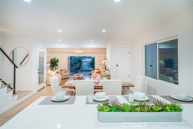 1815 Stanford Avenue, Redondo Beach, California 90278, 3 Bedrooms Bedrooms, ,3 BathroomsBathrooms,Residential,Sold,Stanford,TR20070505