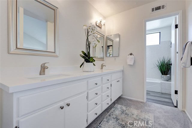 1916 Rockefeller Lane, Redondo Beach, California 90278, 3 Bedrooms Bedrooms, ,2 BathroomsBathrooms,Residential,Sold,Rockefeller,SB20073261
