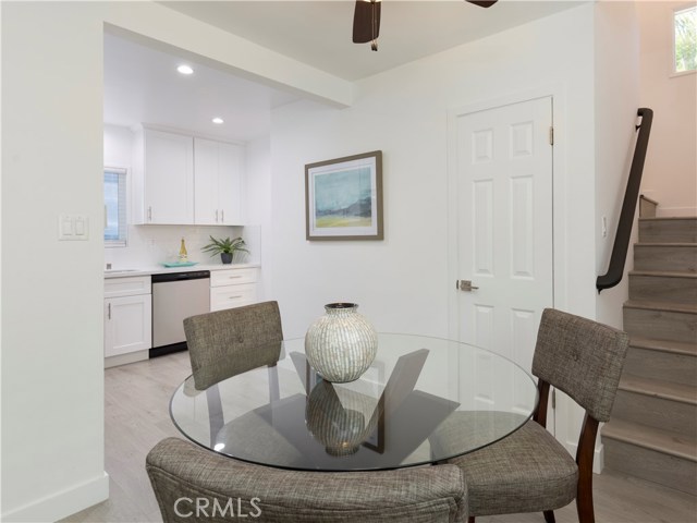 1723 Steinhart Avenue, Redondo Beach, California 90278, 3 Bedrooms Bedrooms, ,2 BathroomsBathrooms,Residential,Sold,Steinhart,SB19226063