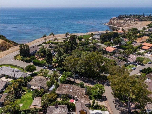 516 Via Pena, Palos Verdes Estates, California 90274, 3 Bedrooms Bedrooms, ,1 BathroomBathrooms,Residential,Sold,Via Pena,PV19179676