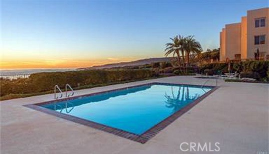 3200 La Rotonda Drive, Rancho Palos Verdes, California 90275, 2 Bedrooms Bedrooms, ,2 BathroomsBathrooms,Residential,Sold,La Rotonda,PV17076133