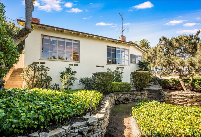 3949 Via Cardelina, Palos Verdes Estates, California 90274, 2 Bedrooms Bedrooms, ,1 BathroomBathrooms,Residential,Sold,Via Cardelina,SB19242727