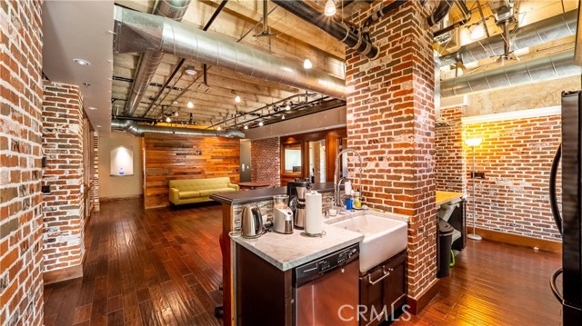 Broadway, 90802, ,Commercial,For Sale,Broadway,201,PW20161573