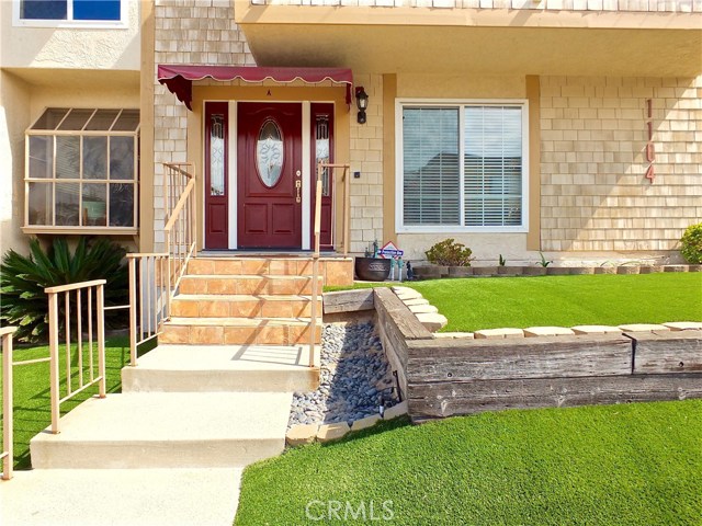 1104 Harkness Lane, Redondo Beach, California 90278, 3 Bedrooms Bedrooms, ,2 BathroomsBathrooms,Residential,Sold,Harkness,PW18238945