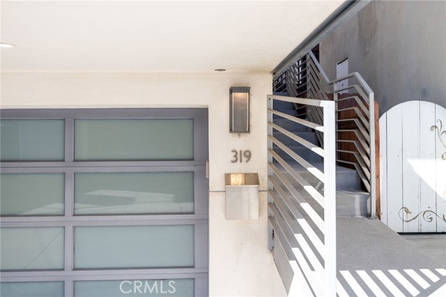 319 34th Place, Manhattan Beach, California 90266, 3 Bedrooms Bedrooms, ,3 BathroomsBathrooms,Residential,Sold,34th,PV21029643