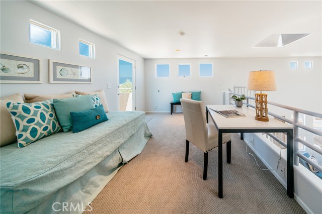 805 Bard Street, Hermosa Beach, California 90254, 2 Bedrooms Bedrooms, ,1 BathroomBathrooms,Residential,Sold,Bard,SB17152128