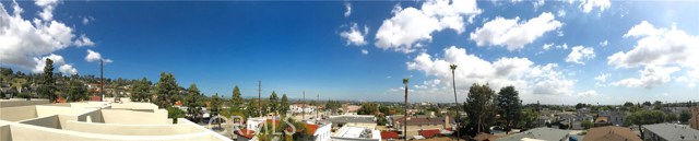 24444 Hawthorne Boulevard, Torrance, California 90505, 2 Bedrooms Bedrooms, ,2 BathroomsBathrooms,Residential,Sold,Hawthorne,SB17129552