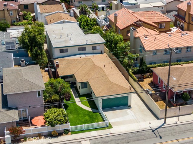 906 Harkness Lane, Redondo Beach, California 90278, ,Residential Income,Sold,Harkness,SB20179590