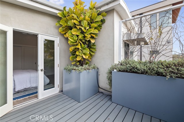 817 Valley Drive, Manhattan Beach, California 90266, 3 Bedrooms Bedrooms, ,2 BathroomsBathrooms,Residential,Sold,Valley,SB21017853