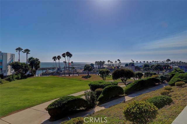 250 The Village, Redondo Beach, California 90277, ,1 BathroomBathrooms,Residential,Sold,The Village,SB18192453