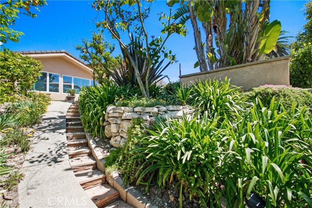 29 Harbor Sight Drive, Rolling Hills Estates, California 90274, 4 Bedrooms Bedrooms, ,2 BathroomsBathrooms,Residential,Sold,Harbor Sight,PV20076969