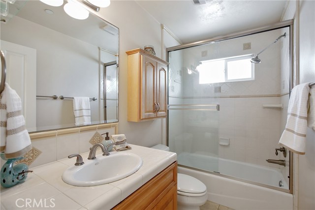 1505 Rindge Lane, Redondo Beach, California 90278, 3 Bedrooms Bedrooms, ,2 BathroomsBathrooms,Residential,Sold,Rindge,SB19188272