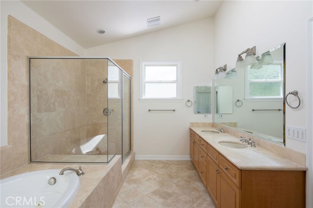 106 Juanita Avenue, Redondo Beach, California 90277, 5 Bedrooms Bedrooms, ,3 BathroomsBathrooms,Residential,Sold,Juanita,SB19077210