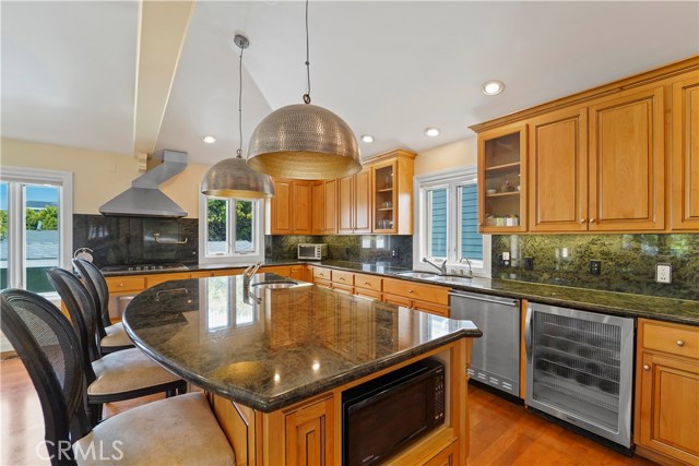 2507 Valley Drive, Manhattan Beach, California 90266, 4 Bedrooms Bedrooms, ,3 BathroomsBathrooms,Residential,Sold,Valley,SB20107984