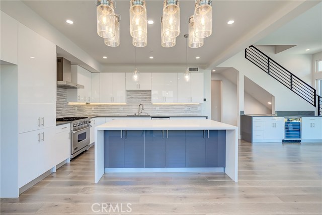 1807 Green Lane, Redondo Beach, California 90278, 5 Bedrooms Bedrooms, ,5 BathroomsBathrooms,Residential,Sold,Green,PV19214279