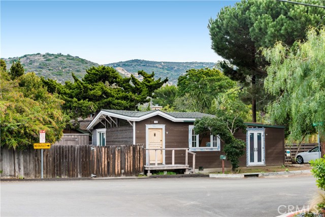 Photo of 130 Woodland Drive, Laguna Beach, CA 92651