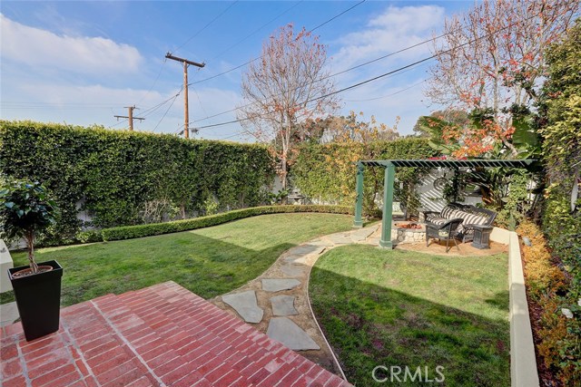 513 17th Street, Manhattan Beach, California 90266, 3 Bedrooms Bedrooms, ,3 BathroomsBathrooms,Residential,Sold,17th,SB19010894