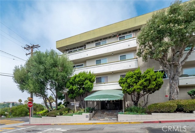 1600 Ardmore Avenue, Hermosa Beach, California 90254, 1 Bedroom Bedrooms, ,1 BathroomBathrooms,Residential,Sold,Ardmore,SB20172931