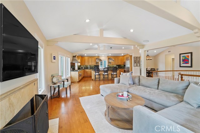 2507 Valley Drive, Manhattan Beach, California 90266, 4 Bedrooms Bedrooms, ,3 BathroomsBathrooms,Residential,Sold,Valley,SB20107984