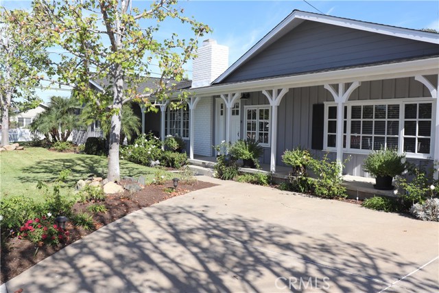 Photo of 200 E 20th Street, Costa Mesa, CA 92627
