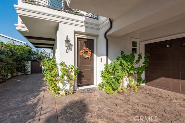 2019 Farrell Avenue, Redondo Beach, California 90278, 4 Bedrooms Bedrooms, ,3 BathroomsBathrooms,Residential,Sold,Farrell,PV18280425