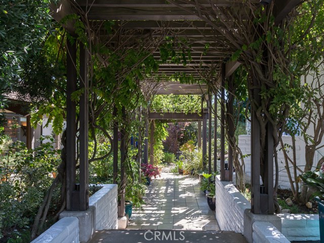 8 Eastfield Drive, Rolling Hills, California 90274, 5 Bedrooms Bedrooms, ,2 BathroomsBathrooms,Residential,Sold,Eastfield,SB17221489