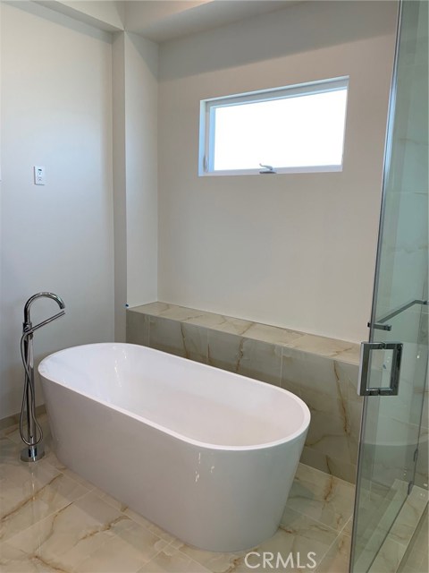 2023 Ernest Avenue, Redondo Beach, California 90278, 5 Bedrooms Bedrooms, ,2 BathroomsBathrooms,Residential,Sold,Ernest,SB20247603