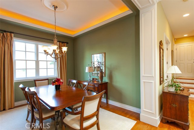 2909 Maple Avenue, Manhattan Beach, California 90266, 5 Bedrooms Bedrooms, ,3 BathroomsBathrooms,Residential,Sold,Maple,SB19265504