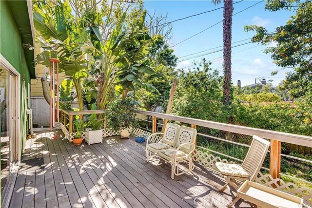 2833 Valley Drive, Manhattan Beach, California 90266, 2 Bedrooms Bedrooms, ,2 BathroomsBathrooms,Residential,Sold,Valley,SB20124280