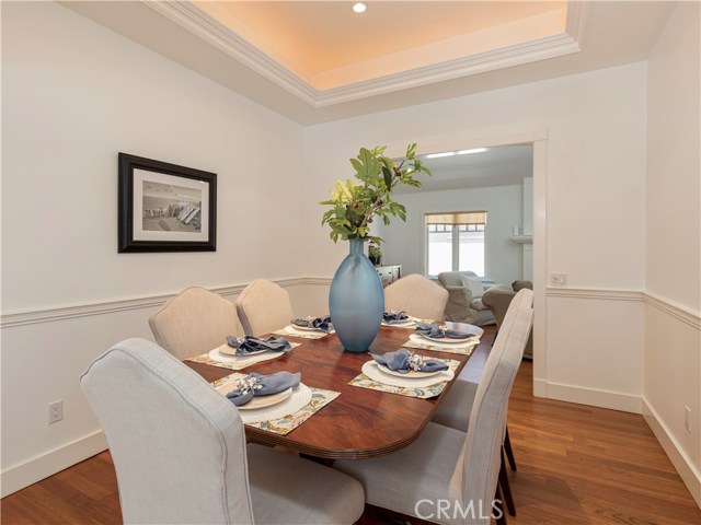 2713 Oak Avenue, Manhattan Beach, California 90266, 4 Bedrooms Bedrooms, ,2 BathroomsBathrooms,Residential,Sold,Oak,SB19125153