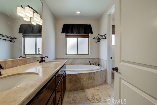 2619 Carnegie Lane, Redondo Beach, California 90278, 3 Bedrooms Bedrooms, ,2 BathroomsBathrooms,Residential,Sold,Carnegie,PV20221187