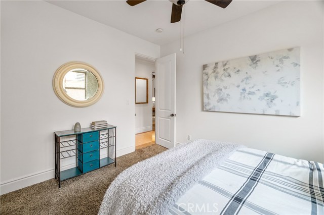 556 Helberta Avenue, Redondo Beach, California 90277, 4 Bedrooms Bedrooms, ,3 BathroomsBathrooms,Residential,Sold,Helberta,SB20115662