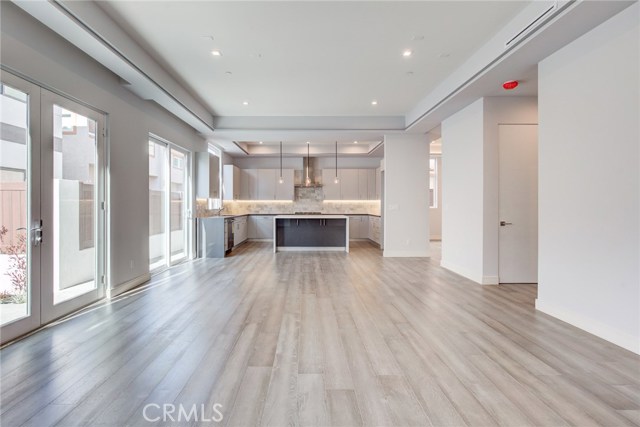 1011 Spencer Street, Redondo Beach, California 90277, 4 Bedrooms Bedrooms, ,3 BathroomsBathrooms,Residential,Sold,Spencer,PV20031489