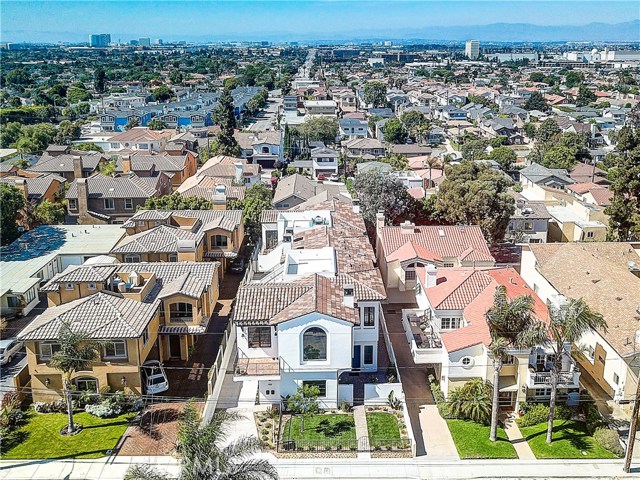 1919 Gates, Redondo Beach, California 90278, 4 Bedrooms Bedrooms, ,3 BathroomsBathrooms,Residential,Sold,Gates,SB19209631