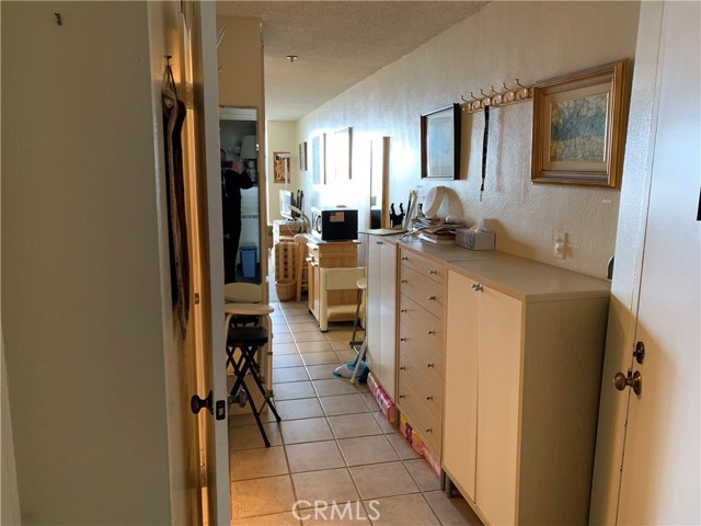 615 Esplanade, Redondo Beach, California 90277, 1 Bedroom Bedrooms, ,1 BathroomBathrooms,Residential,Sold,Esplanade,SB19047660